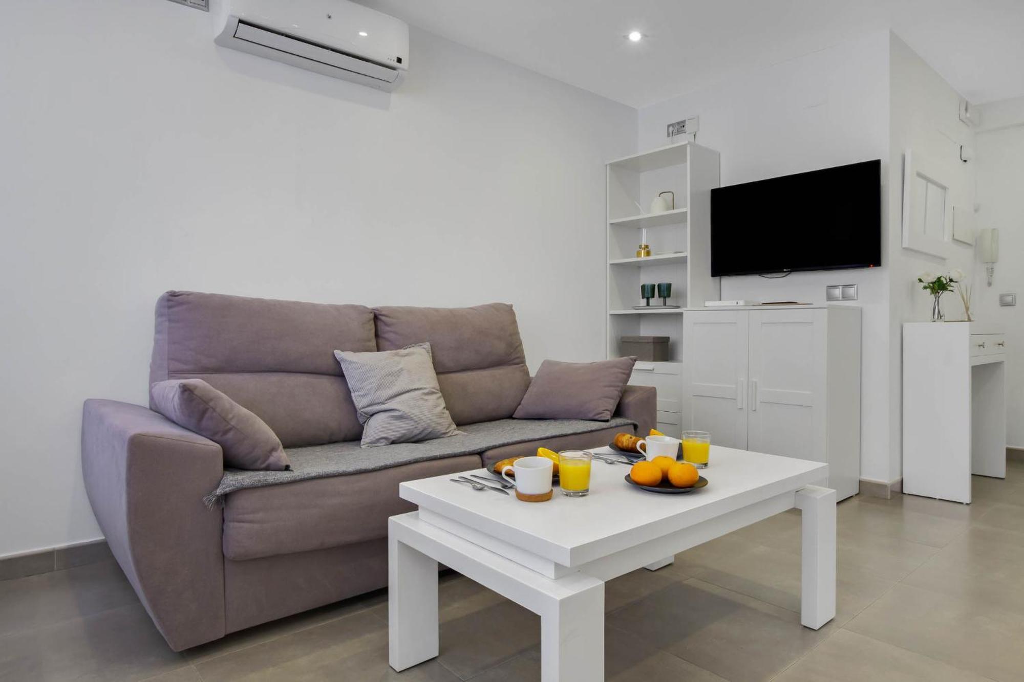 Tropico By Ivi Real Estate Apartment Torremolinos Luaran gambar
